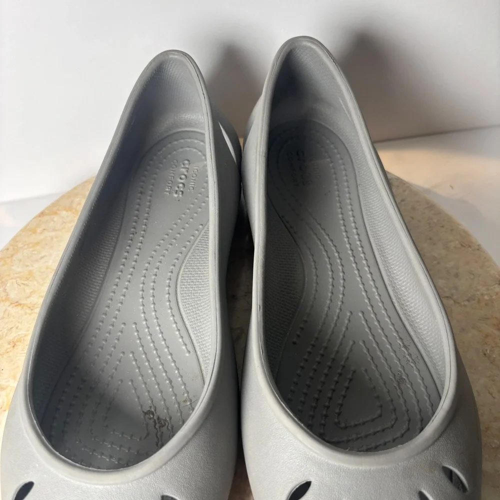 Crocs Sienna Flat W9 Gray Cut Out Slip On Comfort Shoes
